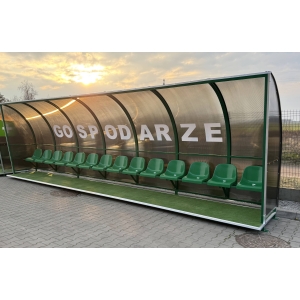 Wiata stadionowa 14 osobowa [ocynk + lakier] z podestem z trawą